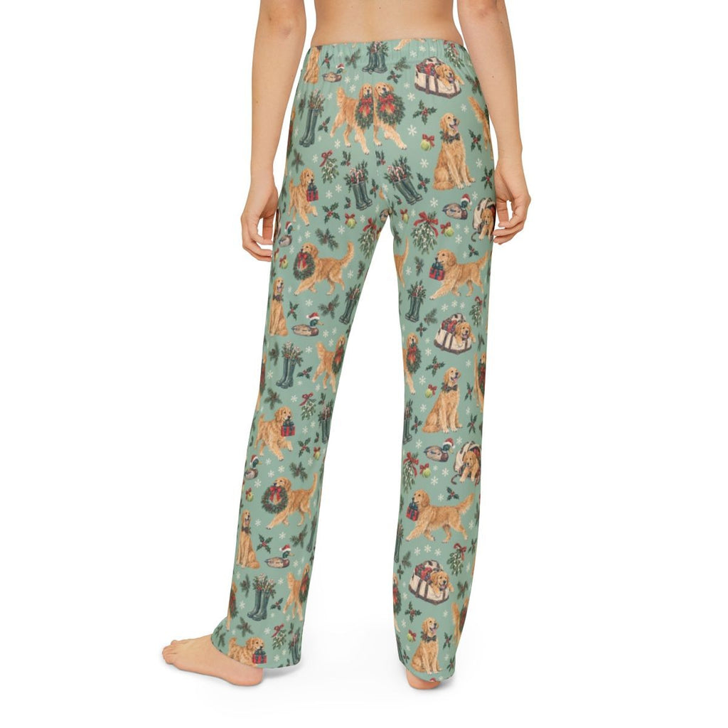 Retrieving Christmas Kids' Lounge Pants — Model back