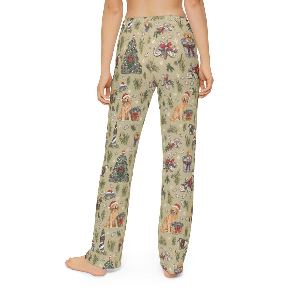 Crab Pot Christmas Kids' Lounge Pants — Model back