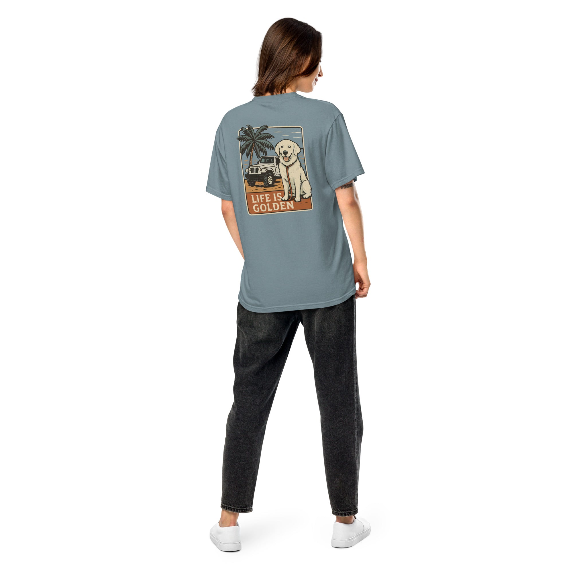 April Unisex garment-dyed heavyweight t-shirt